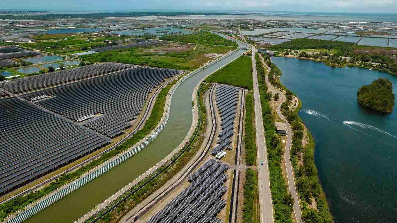 汇旺支付能源事业提供智慧能源管理、、、、太阳能监控管理、、全方位电厂建置及运维解决方案，，，，并拥有管理超过6000案场的经验